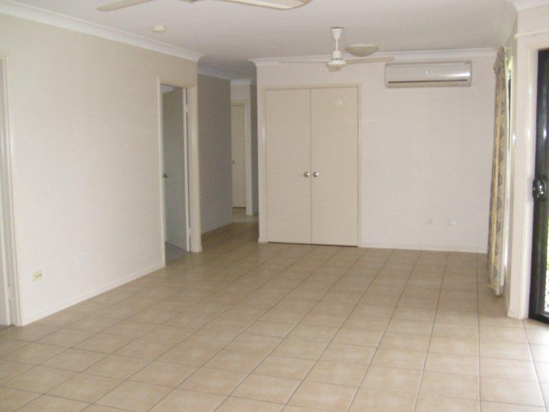 27 Janelle Street, Kelso QLD 4815