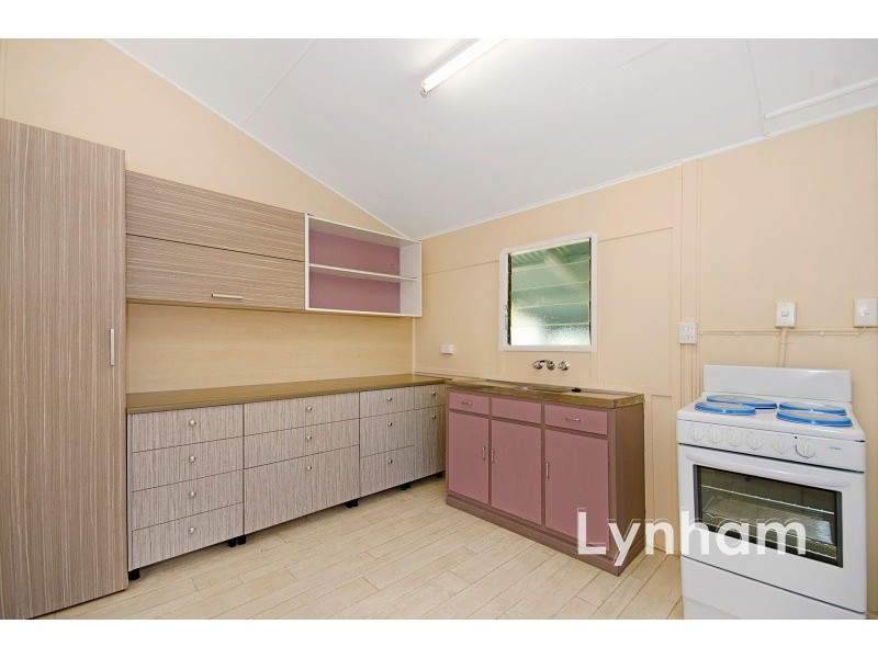 989 Riverway drive, Rasmussen QLD 4815