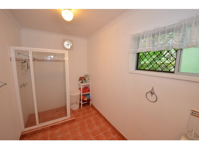 15 Merryl Street, Rasmussen QLD 4815