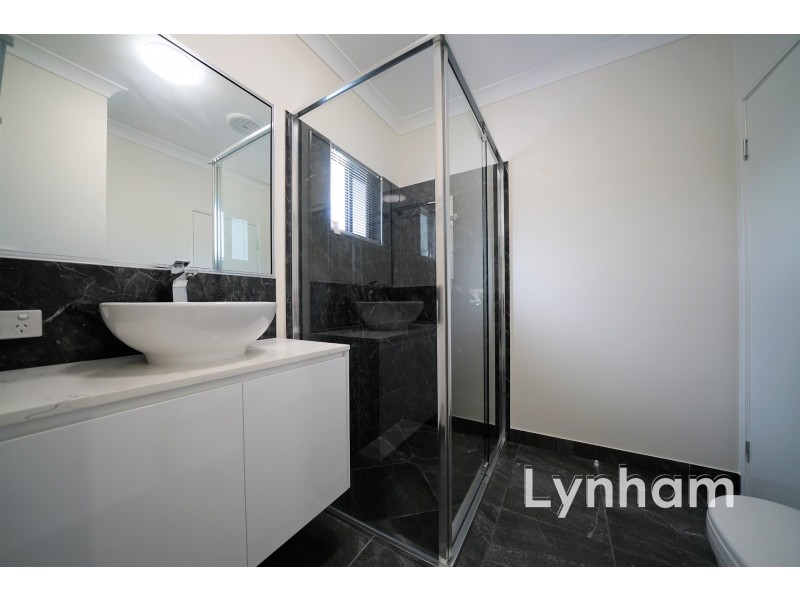 30 Holyoak Avenue, Oonoonba QLD 4811