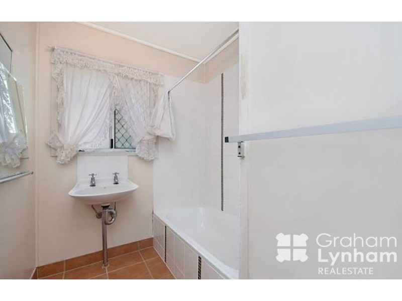 16 Falcon Crescent, Condon QLD 4815