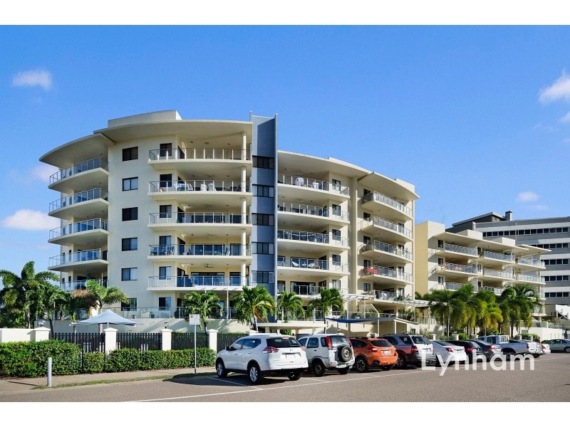 201/9 Anthony Street, South Townsville QLD 4810