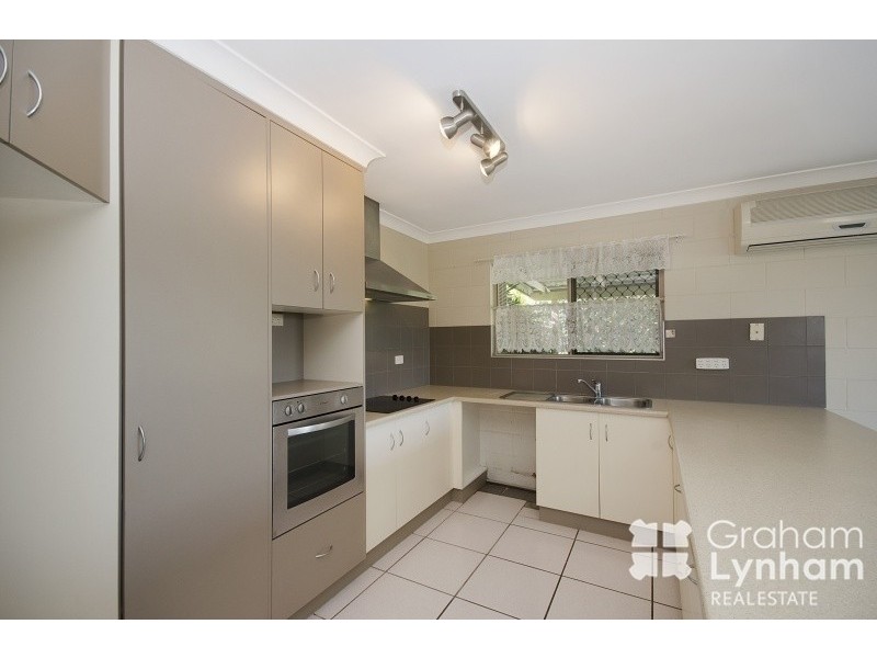 11 Spruce Street, Kirwan QLD 4817