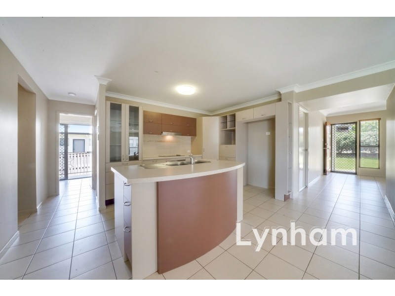 10 Cassidy Street, Bushland Beach QLD 4818