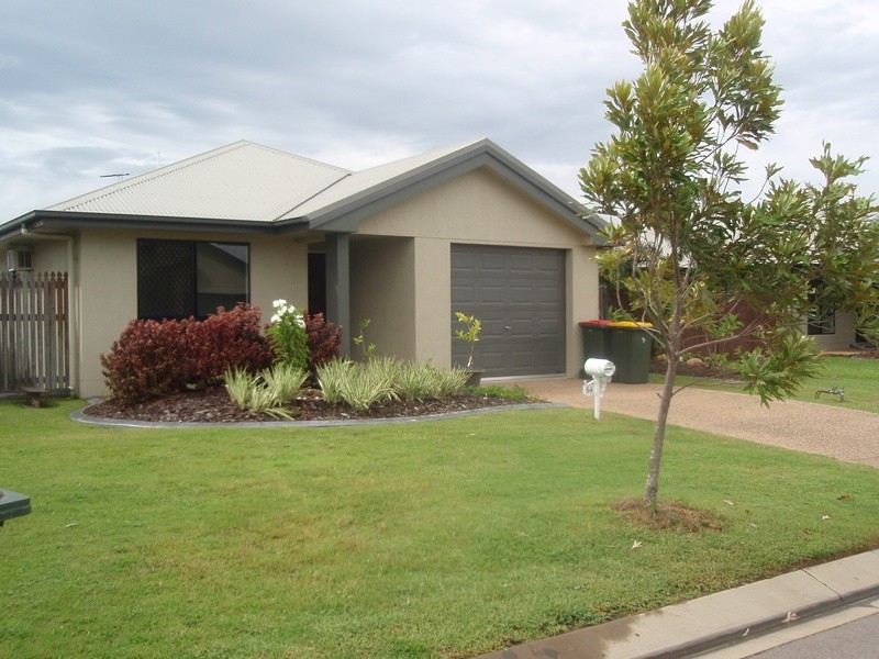 54 Elphinstone Drive, Kirwan QLD 4817