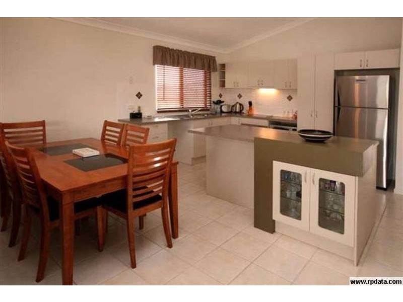 54 Elphinstone Drive, Kirwan QLD 4817