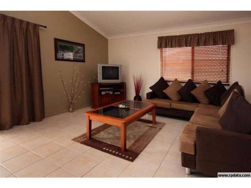 54 Elphinstone Drive, Kirwan QLD 4817
