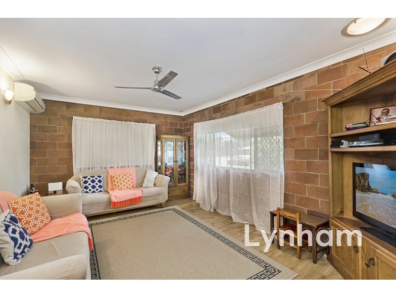 25 Emerald Street, Kirwan QLD 4817