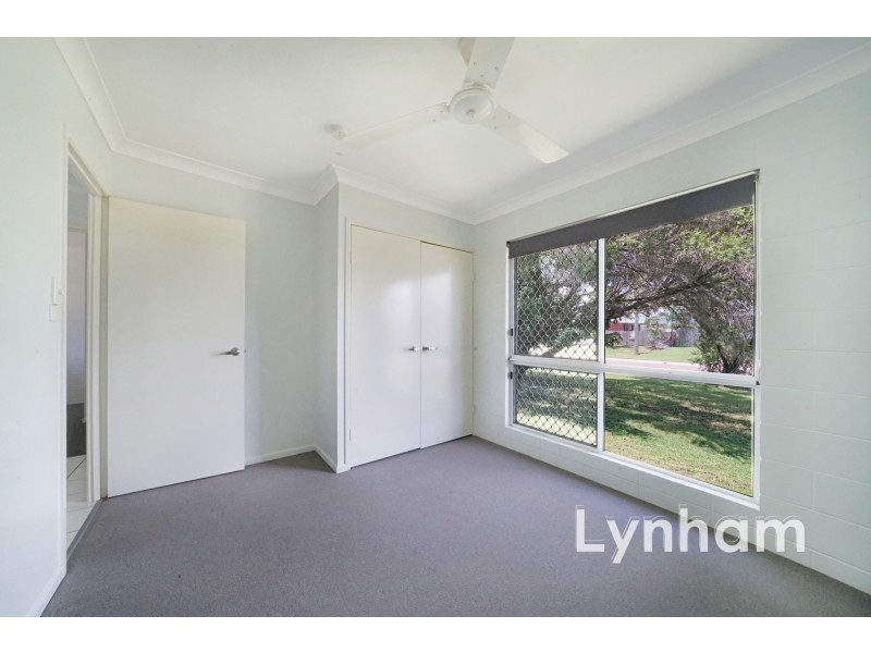 27 Amber Avenue, Rasmussen QLD 4815