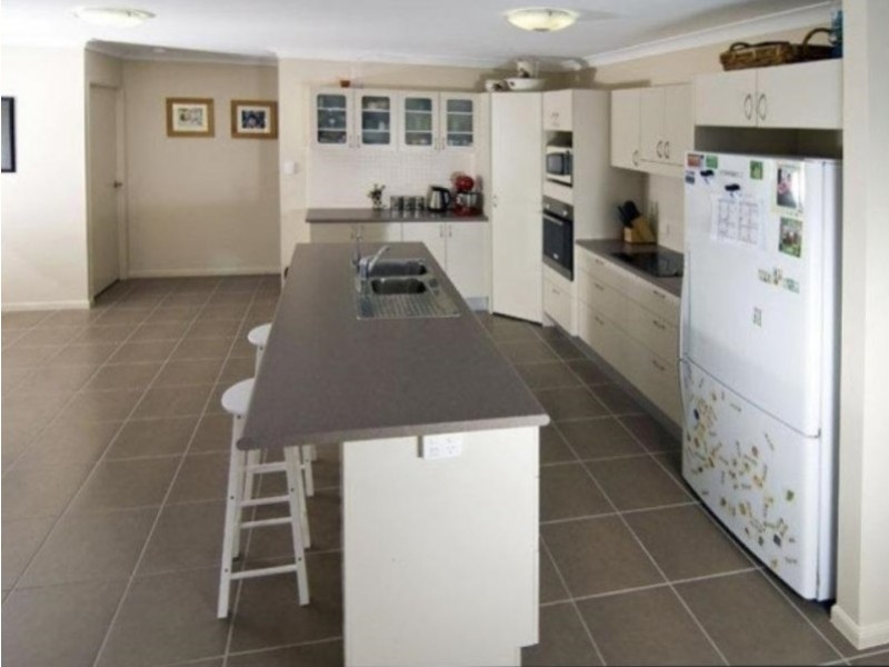 3 Atwood St, Mount Low QLD 4818