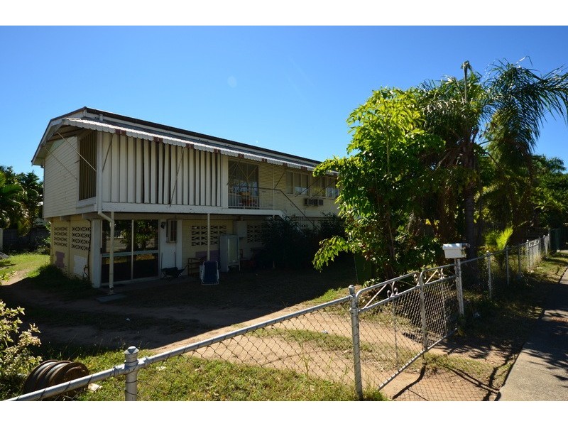 383 Ross River Road, Cranbrook QLD 4814