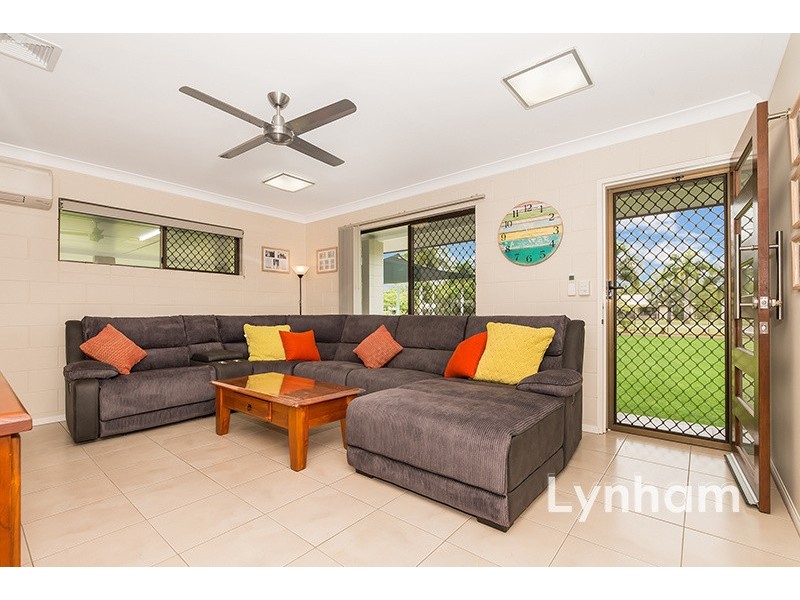 42 Flagstone Avenue, Rangewood QLD 4817