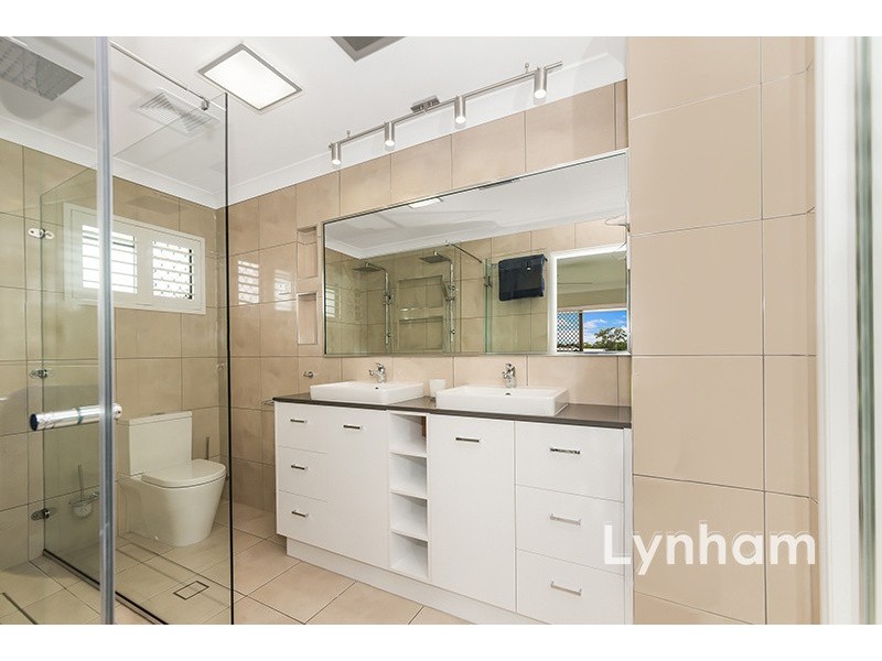 42 Flagstone Avenue, Rangewood QLD 4817