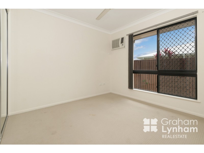 4 Cassidy Street, Bushland Beach QLD 4818