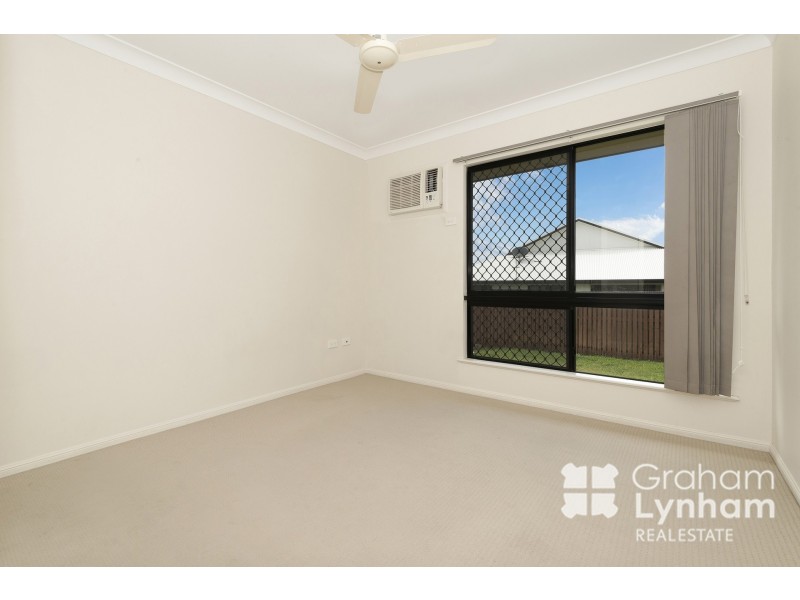 4 Cassidy Street, Bushland Beach QLD 4818