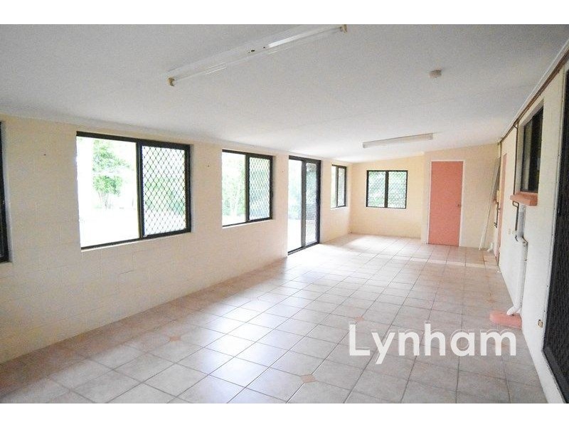 2 Teresa Street, Rasmussen QLD 4815