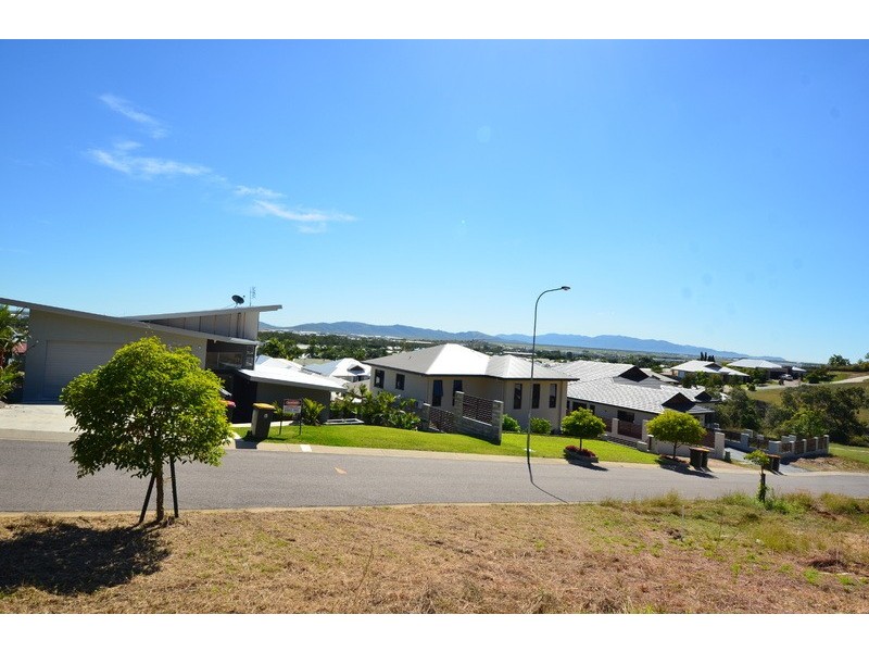 Lot 567/13 to 15 Mont Blanc Place, Mount Louisa QLD 4814