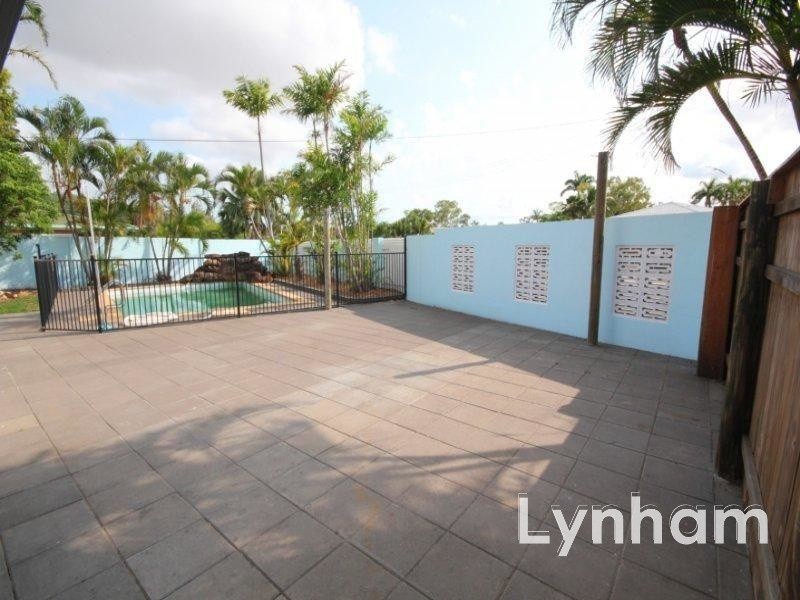 2 Gill Street, Kirwan QLD 4817