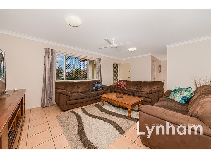 19 Young Circuit, Kirwan QLD 4817