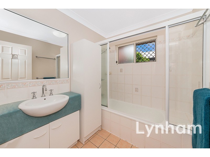 19 Young Circuit, Kirwan QLD 4817