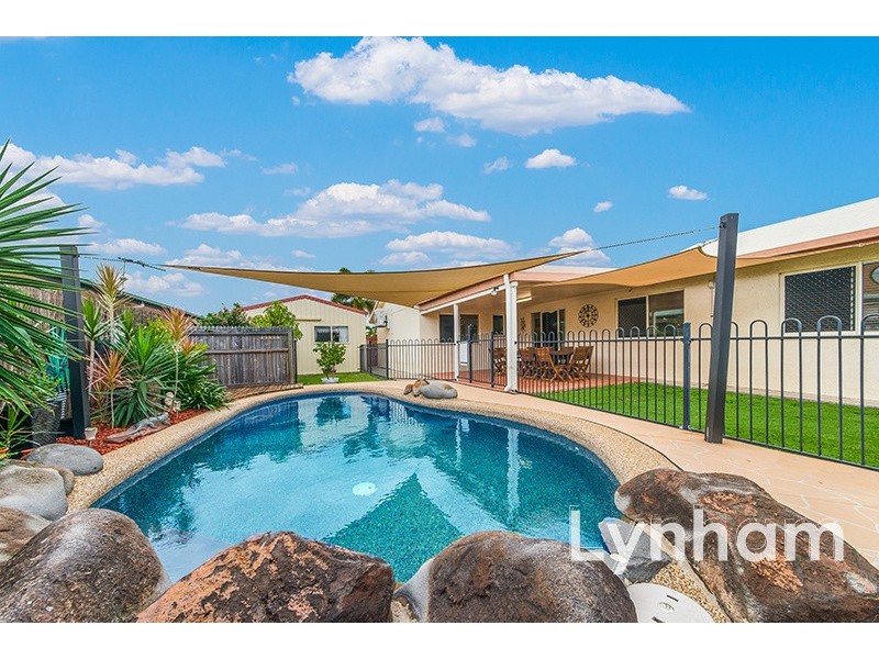 19 Young Circuit, Kirwan QLD 4817