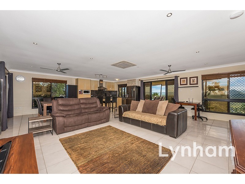 22/20 Mount Kulburn Drive, Jensen QLD 4818