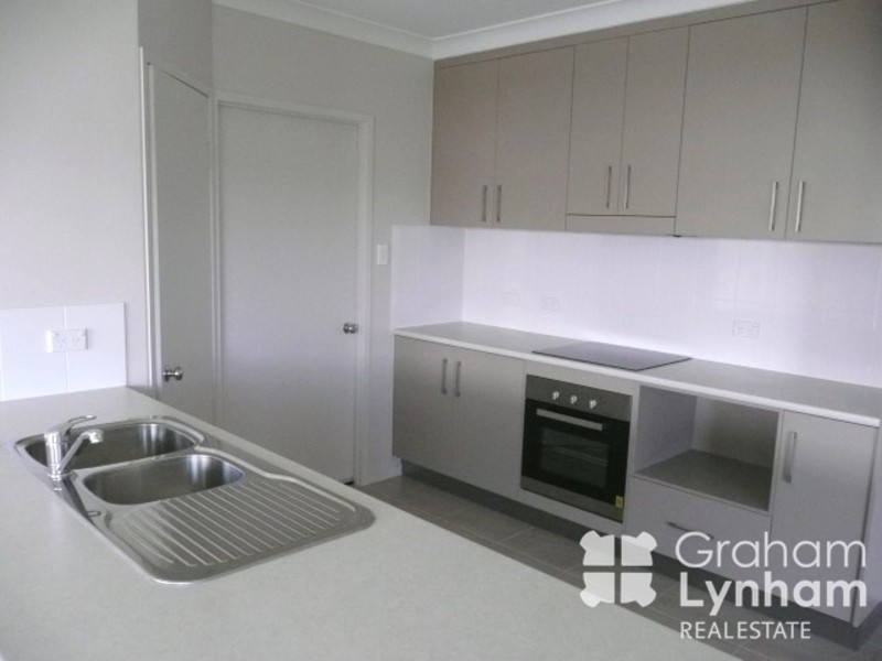 26 Pincer Court, Bushland Beach QLD 4818