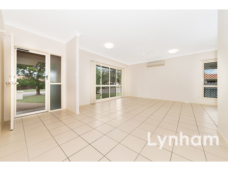 1 Chichester Avenue, Kirwan QLD 4817