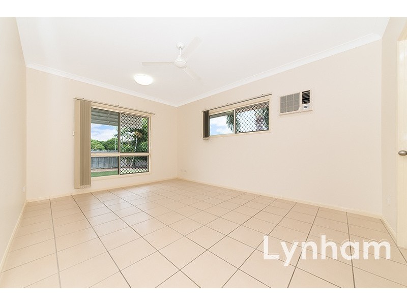 1 Chichester Avenue, Kirwan QLD 4817