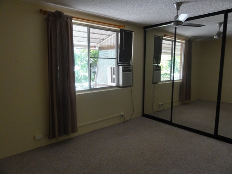 9/17  Stanton Terrace, North Ward QLD 4810