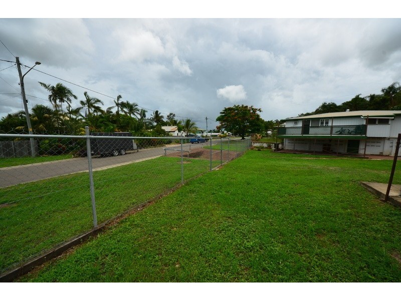 7 Gully Street, Stuart QLD 4811