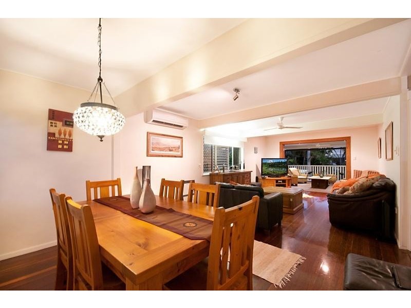 67 Dyer Street, Pallarenda QLD 4810