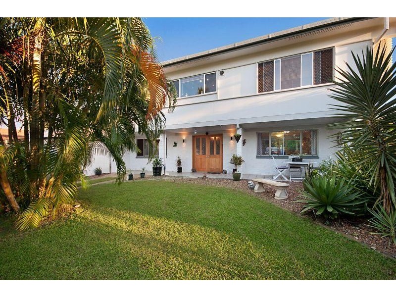 67 Dyer Street, Pallarenda QLD 4810