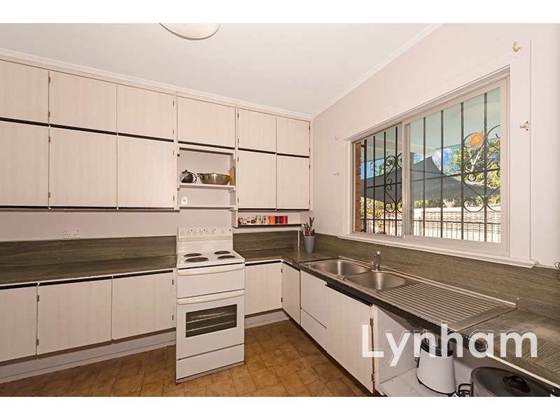 22 Barellan Street, Cranbrook QLD 4814