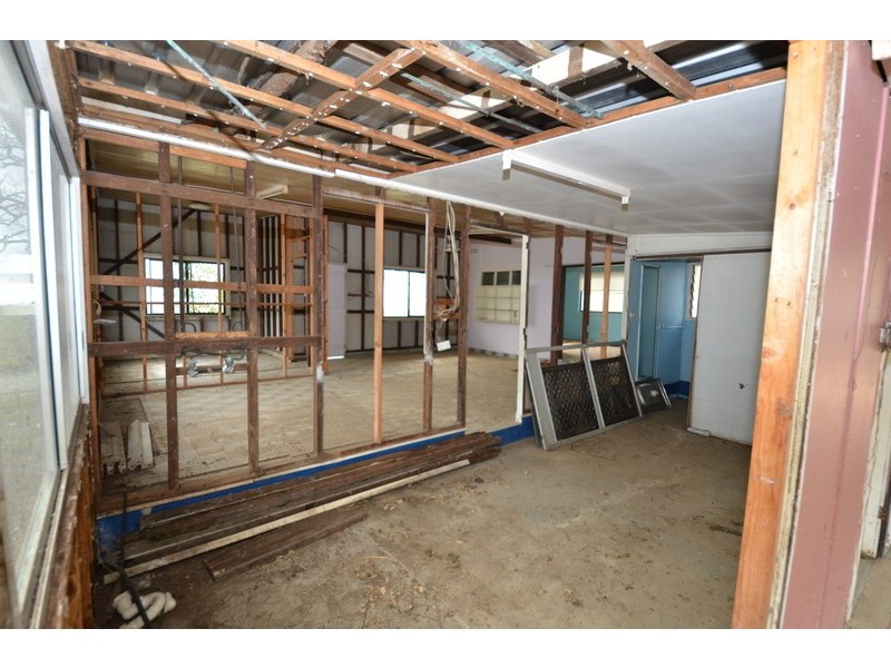 29 Cay Street, Saunders Beach QLD 4818