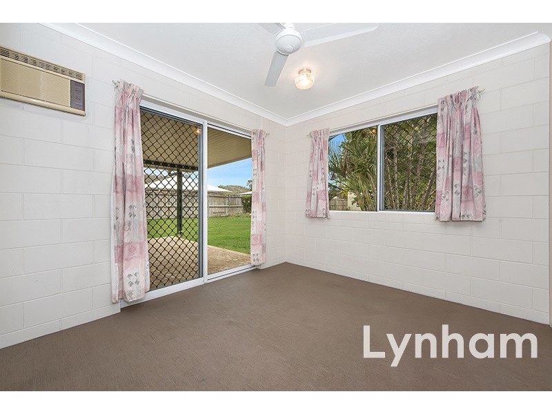 30 Barnett Street, Mount Louisa QLD 4814