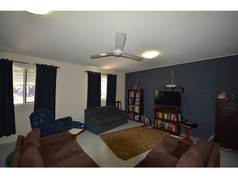 22  Warland Street, Kirwan QLD 4817