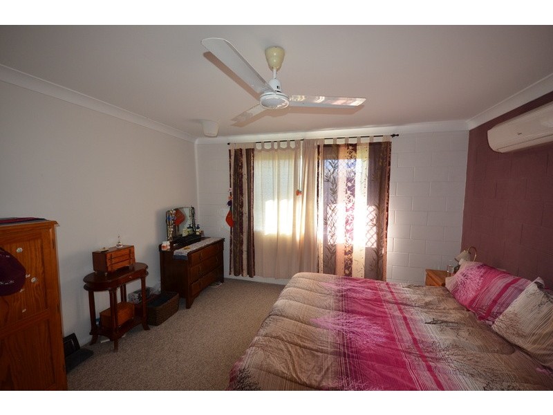 22  Warland Street, Kirwan QLD 4817