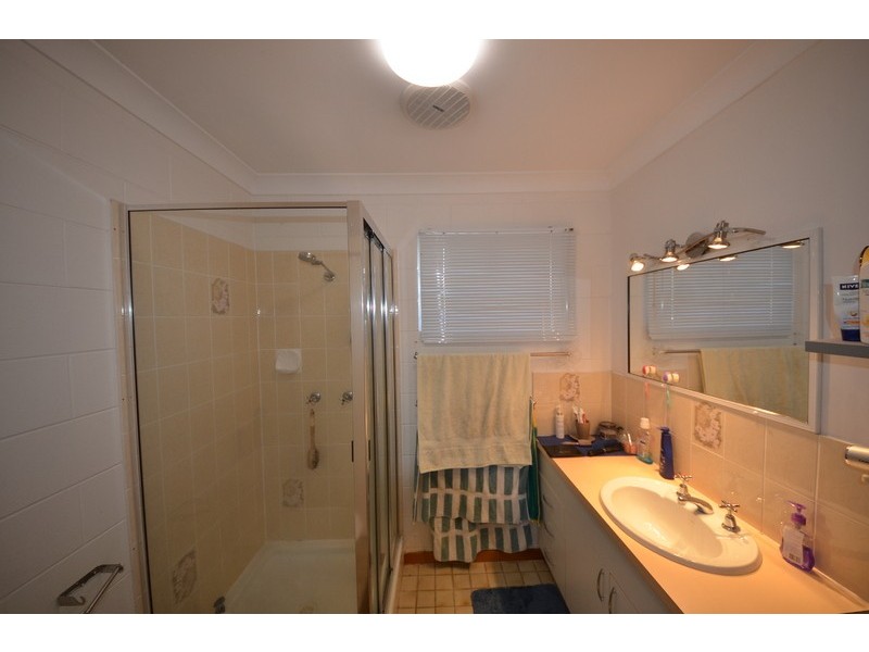 22  Warland Street, Kirwan QLD 4817