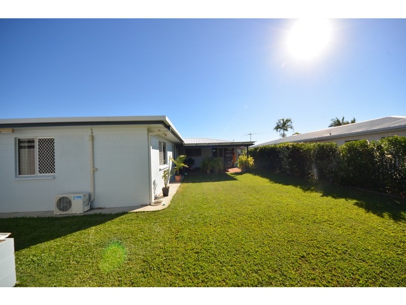 22  Warland Street, Kirwan QLD 4817