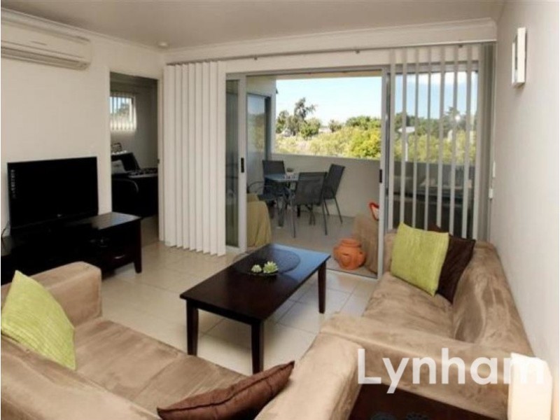 4/11 Stanley Street, Townsville City QLD 4810