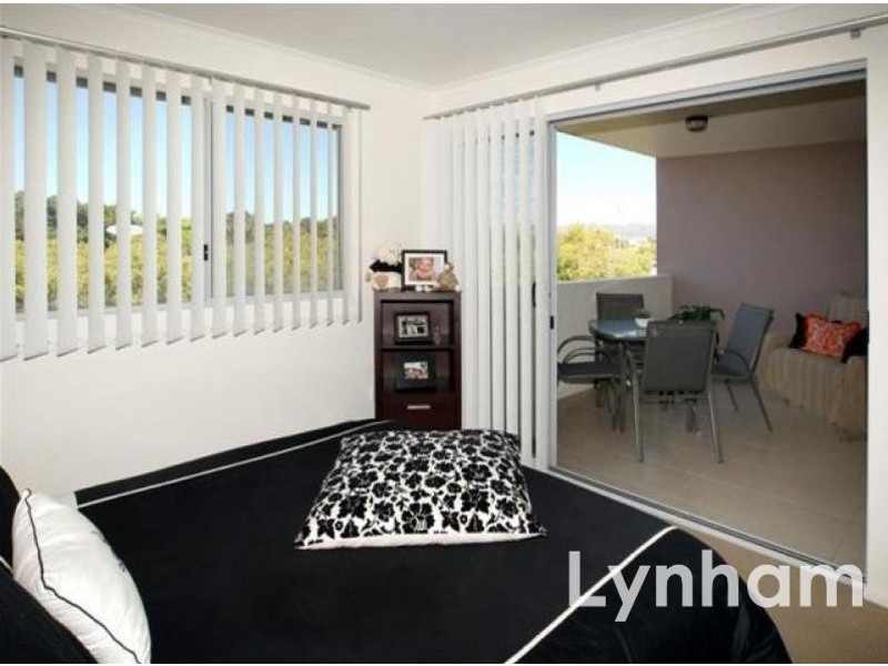 4/11 Stanley Street, Townsville City QLD 4810