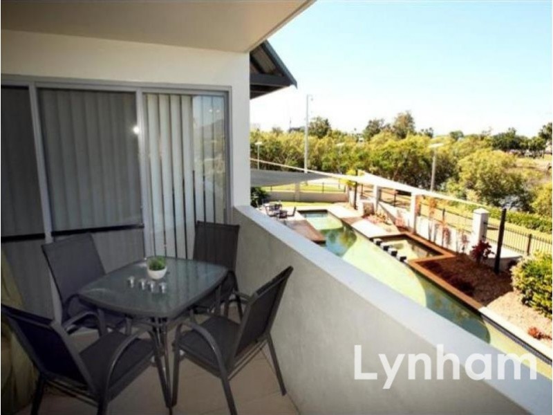 4/11 Stanley Street, Townsville City QLD 4810