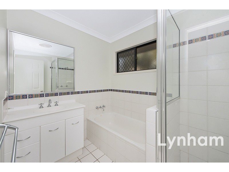 62 Riverbend Drive, Douglas QLD 4814