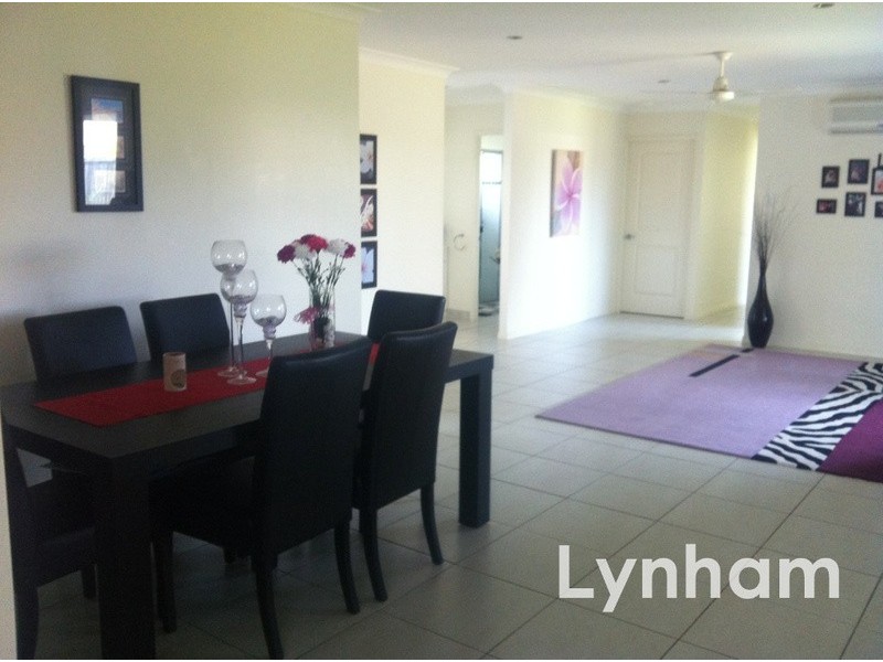 10 Anchorage Circuit, Bushland Beach QLD 4818