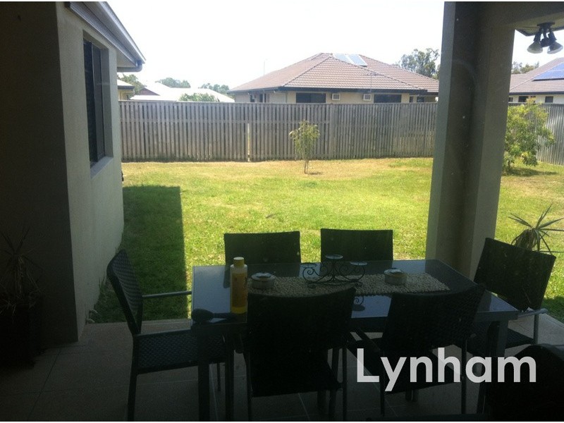 10 Anchorage Circuit, Bushland Beach QLD 4818