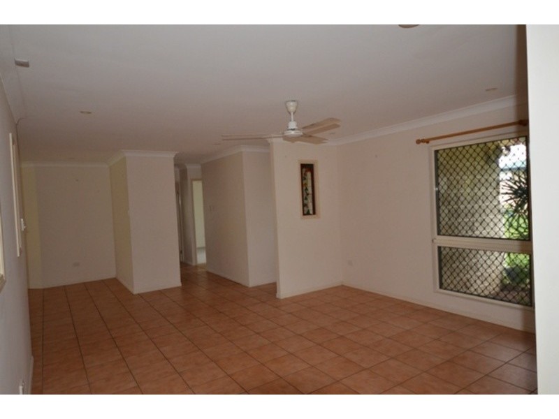 13 Dartmoor Drive, Kelso QLD 4815