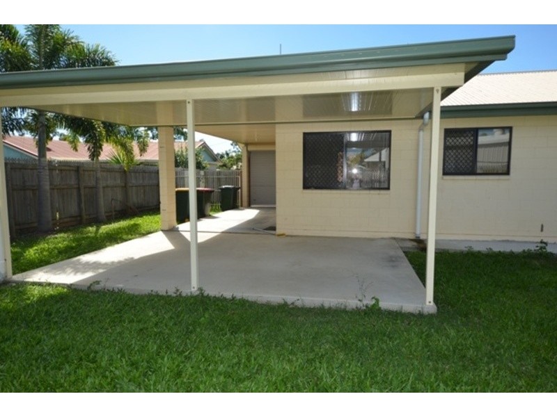 19 Lynette Street, Kelso QLD 4815