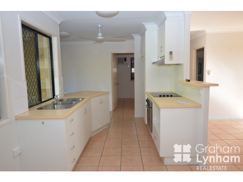 2/6-8 Mabin Street, Mundingburra QLD 4812