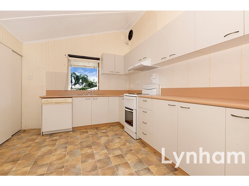 35 Norris Street, Hermit Park QLD 4812